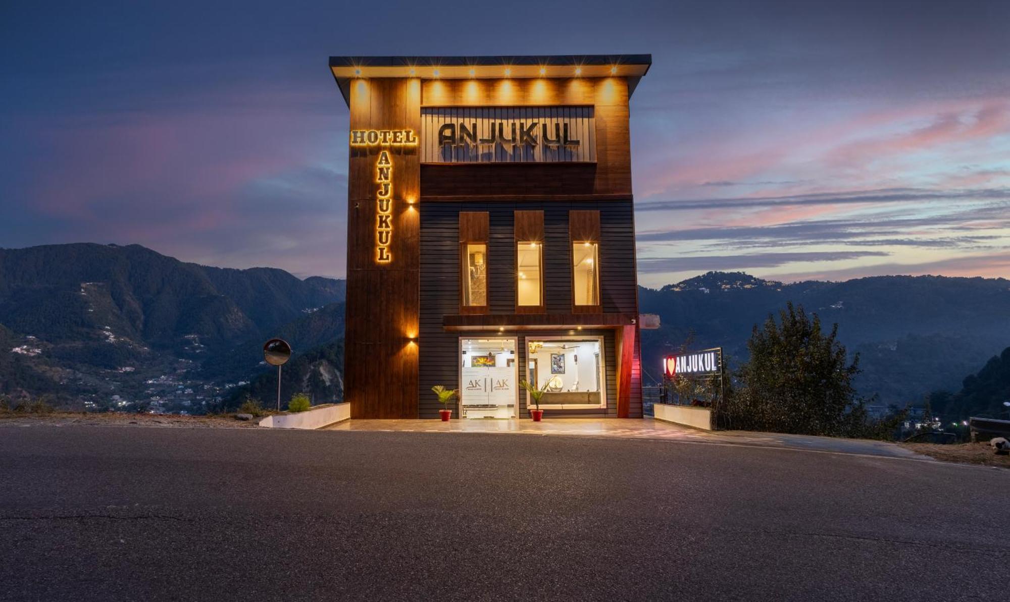 Treebo Anjukul Hotel Dalhousie Exterior photo